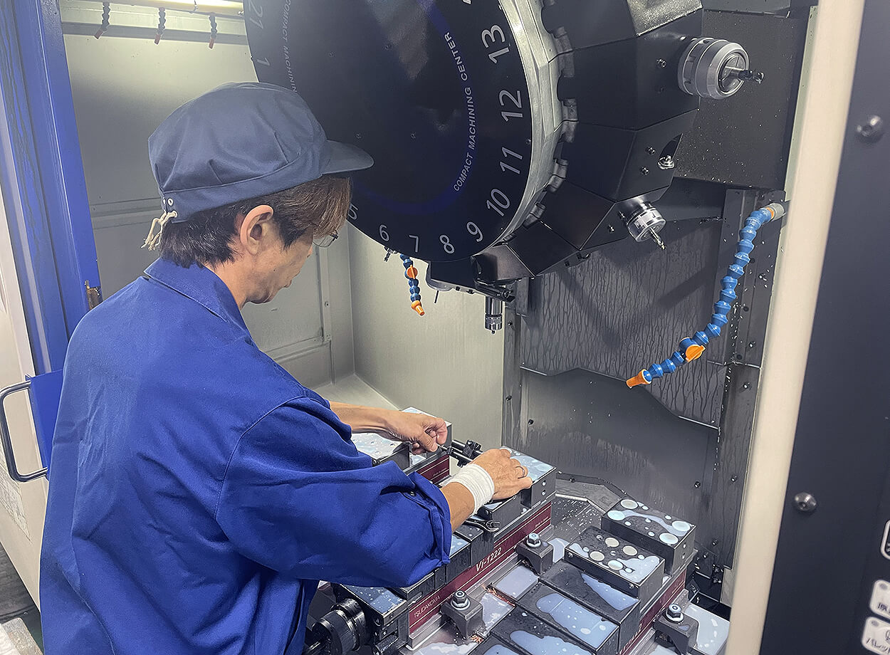 【製造】フライス・旋盤加工